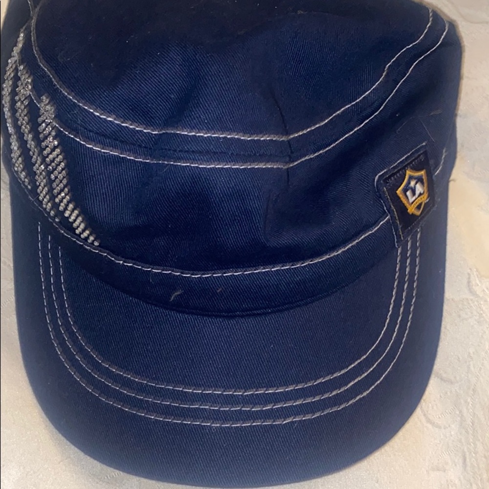 Like new adidas mls LA galaxy hat